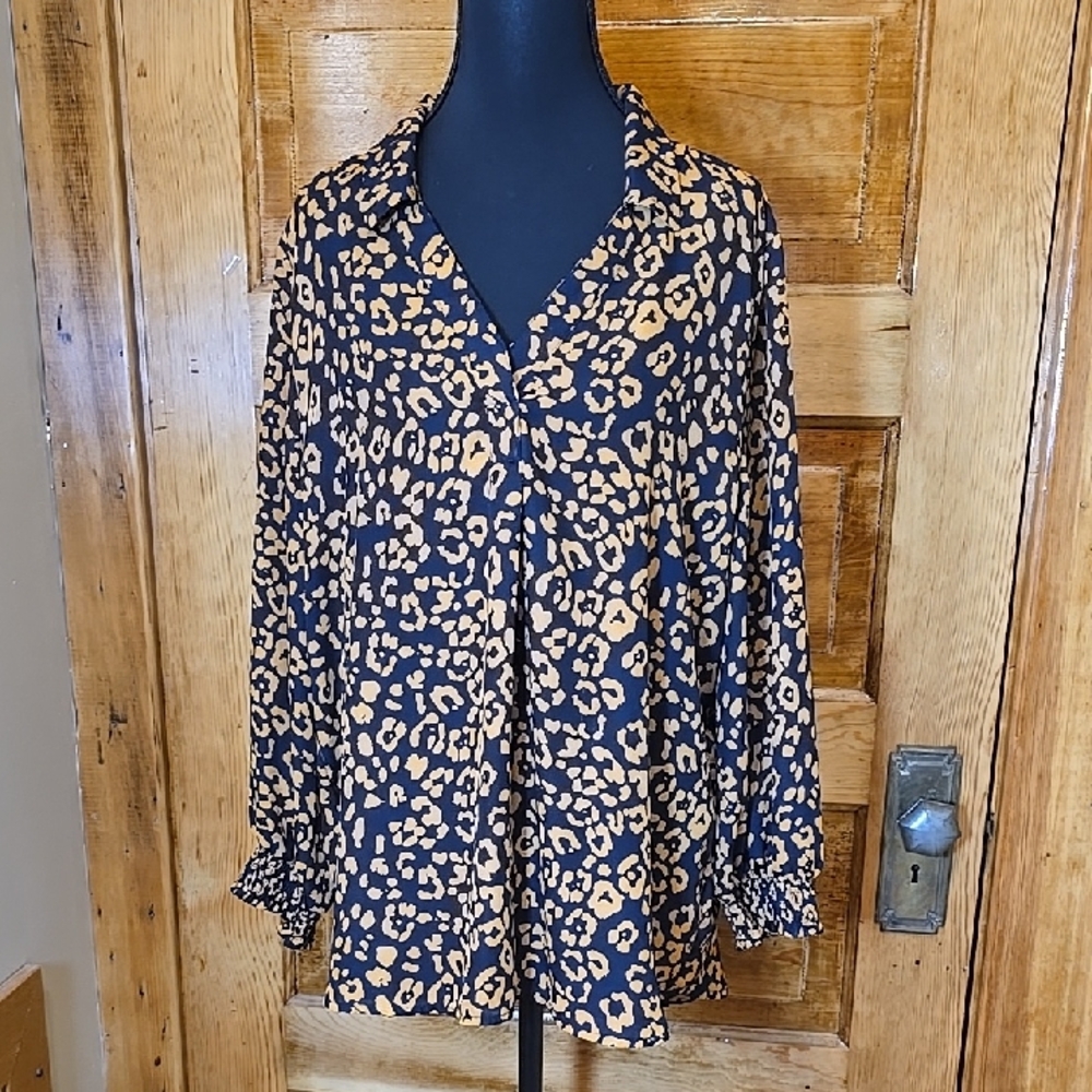 Dressbarn Black and Tan Animal Print Long Sleeve Blouse XL